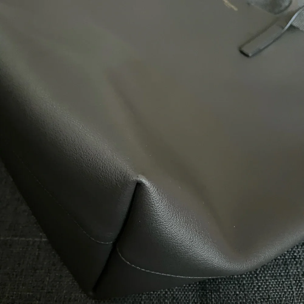 YSL Yves Saint Laurent grey tote with pouch - Picture 6 of 16